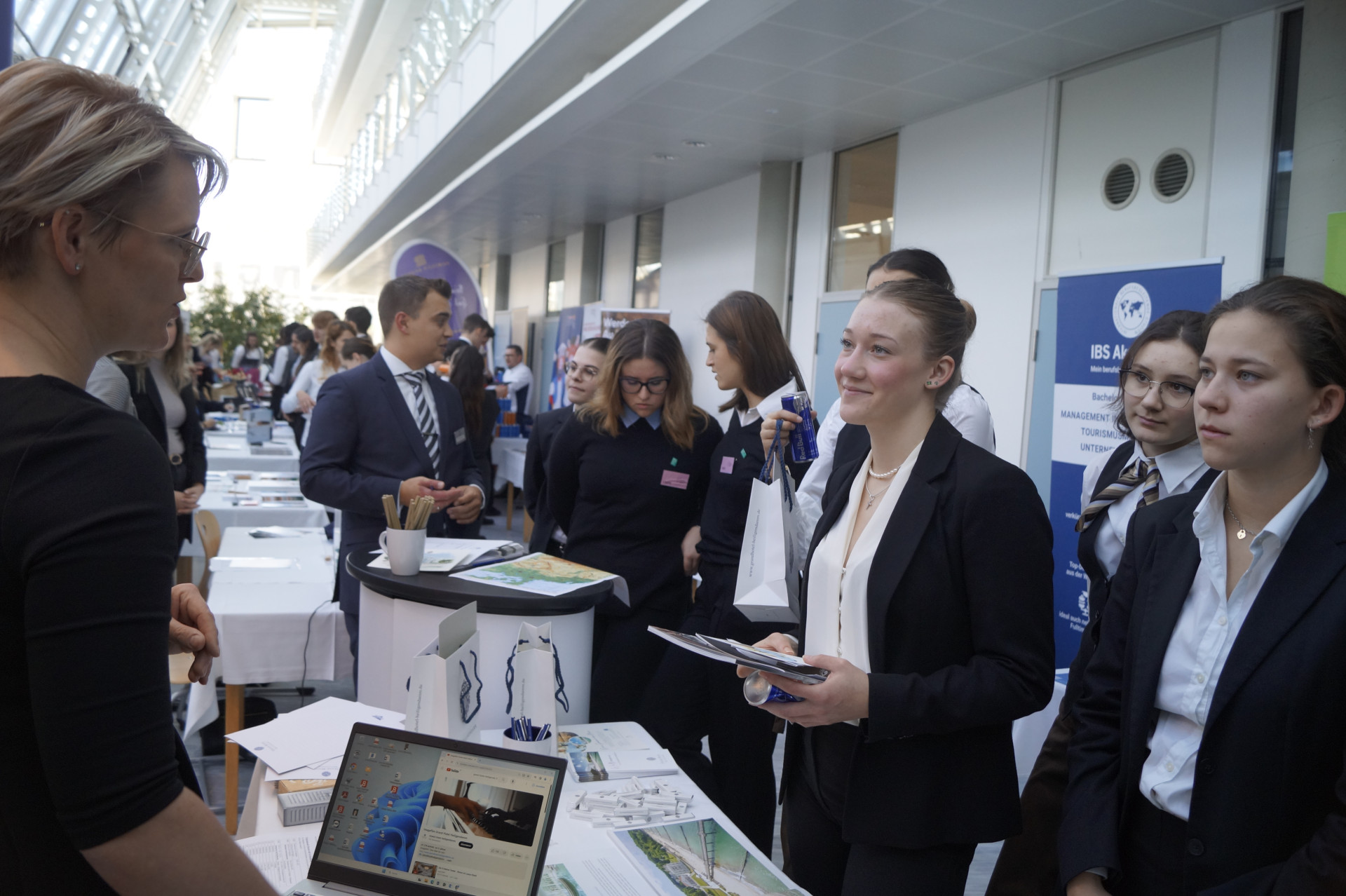 2023_11_15_careerDay_05 2023_11_15_careerDay_05
