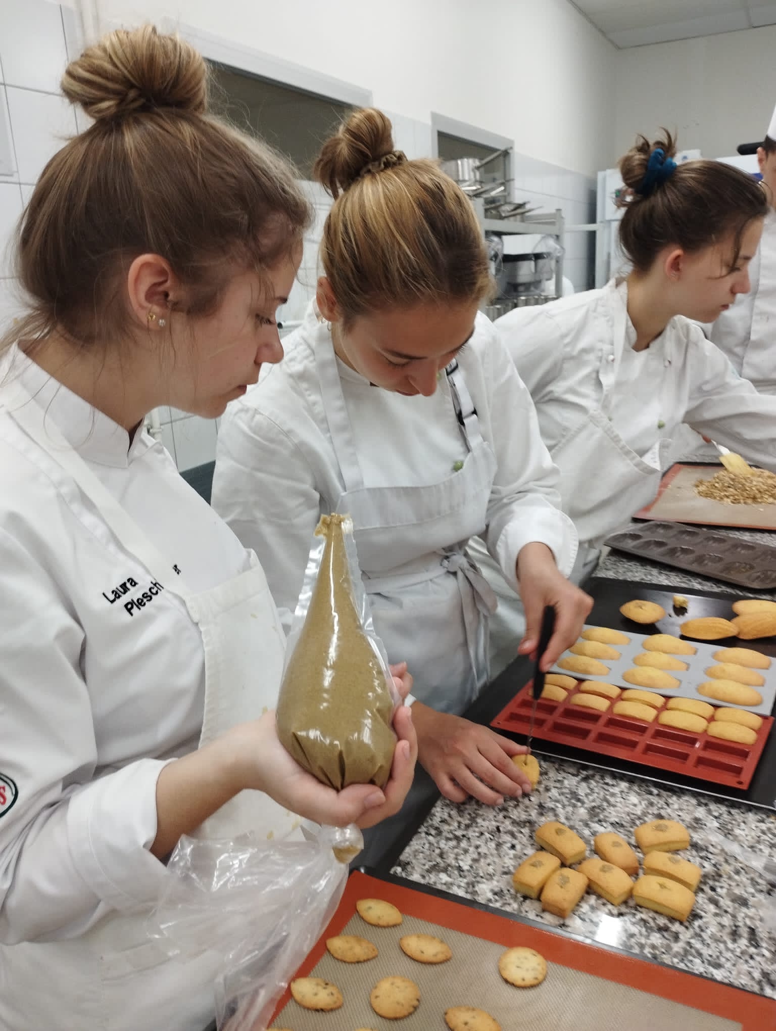 2025_06_patisserie_poitiers06 2025_06_patisserie_poitiers06