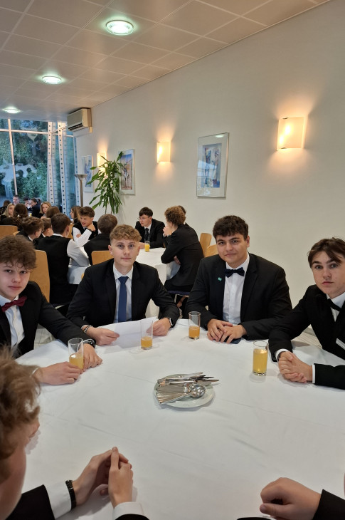 2025_10_diebestewahl01