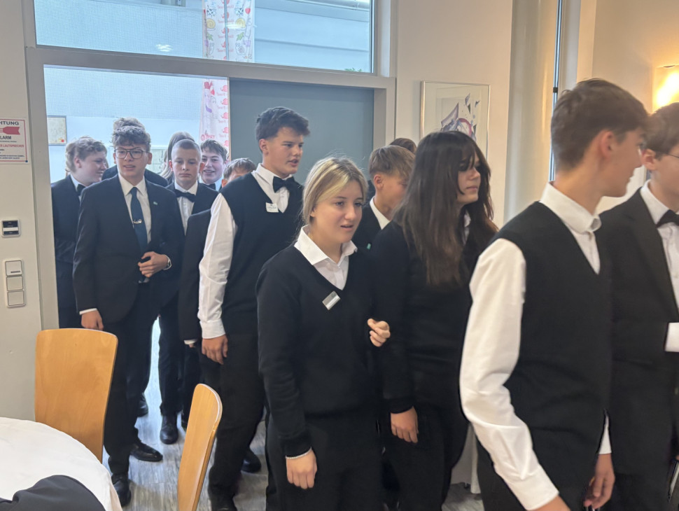 2025_10_diebestewahl04