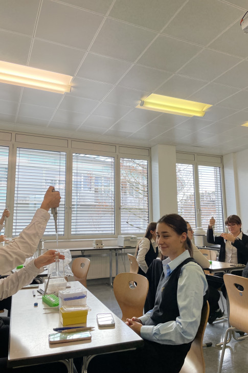 2025_11_genlabor01 2025_11_genlabor01