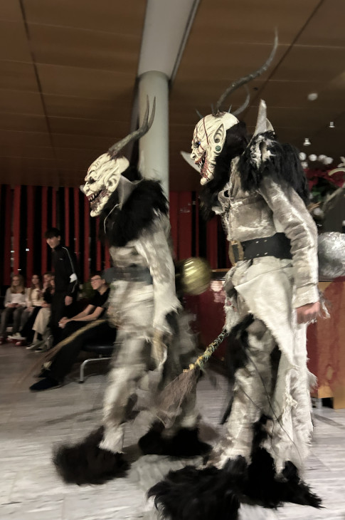 2025_12_05_krampus04 2025_12_05_krampus04