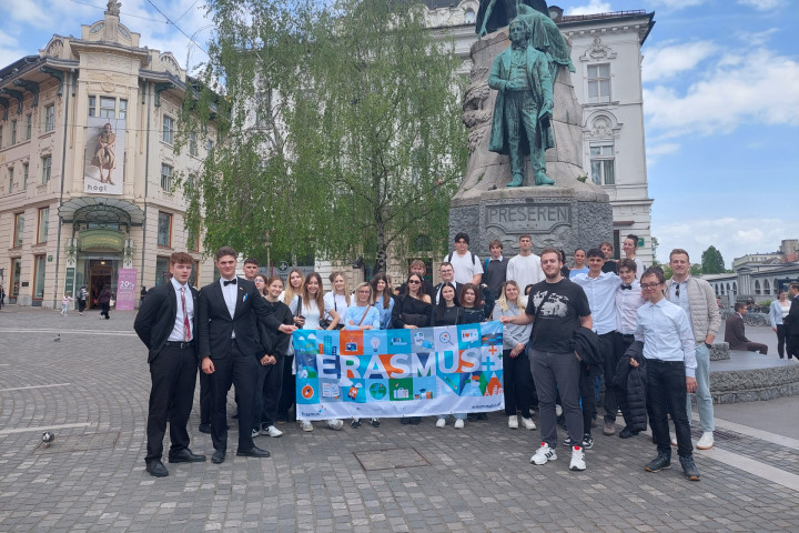 2026_04_laibach4AT01