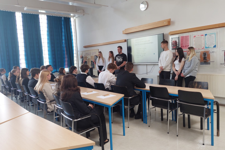 2026_04_laibach4AT04