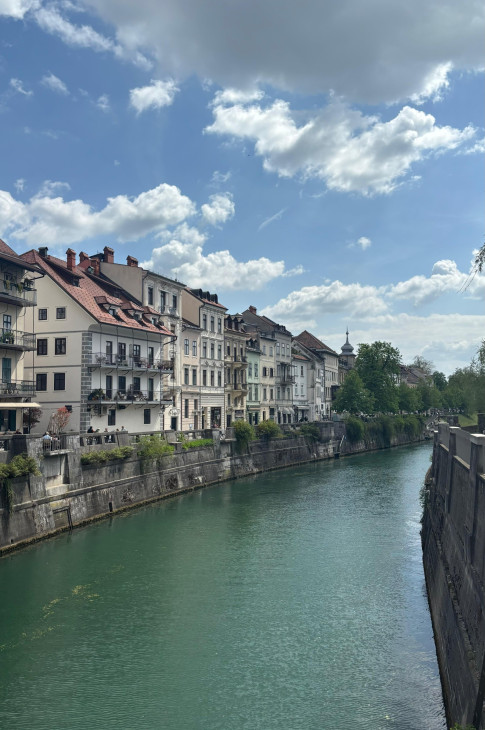 2026_04_laibach4AT05